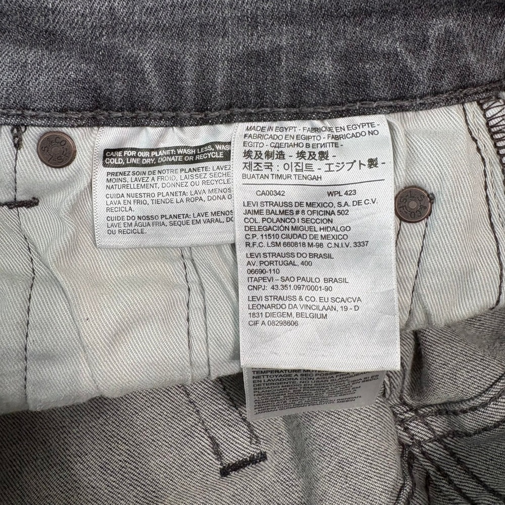 Levi's Jeans Mens 29x32 Black Washed 502 Regular Taper Premium Denim Faded Pants - Picture 9 of 13
